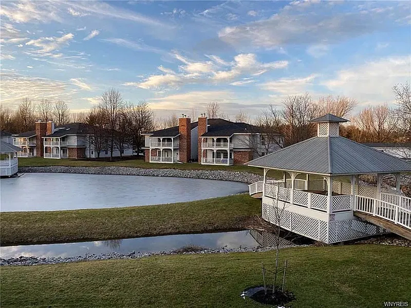 2 bed, 2.0 bath, 1234 sqft, $1,650 — Photo 3