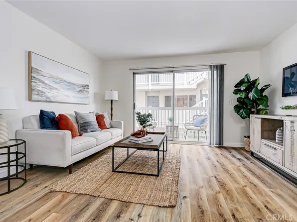 2411 Prospect Ave APT 222, Hermosa Beach, CA 90254