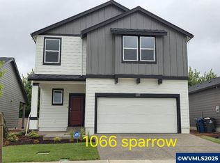 1066 Sparrow St, Woodburn, OR 97071