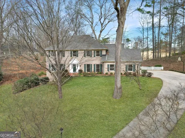 200 Huntcliff Ter, Sandy Springs, GA 30350