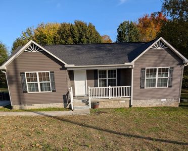 906 Hershell St, Burns, TN, 37029
