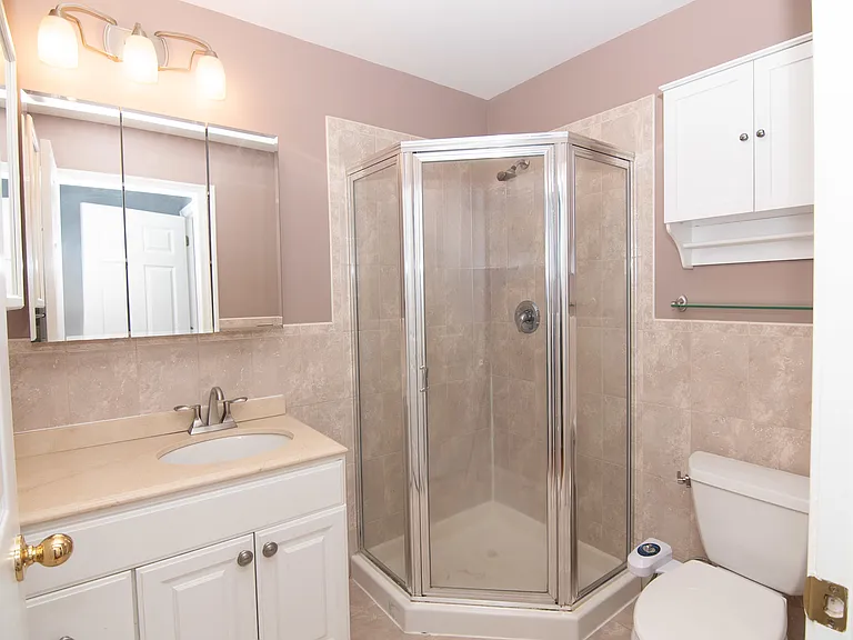 45-49 Stuyvesant Ave #16 — Photo 14