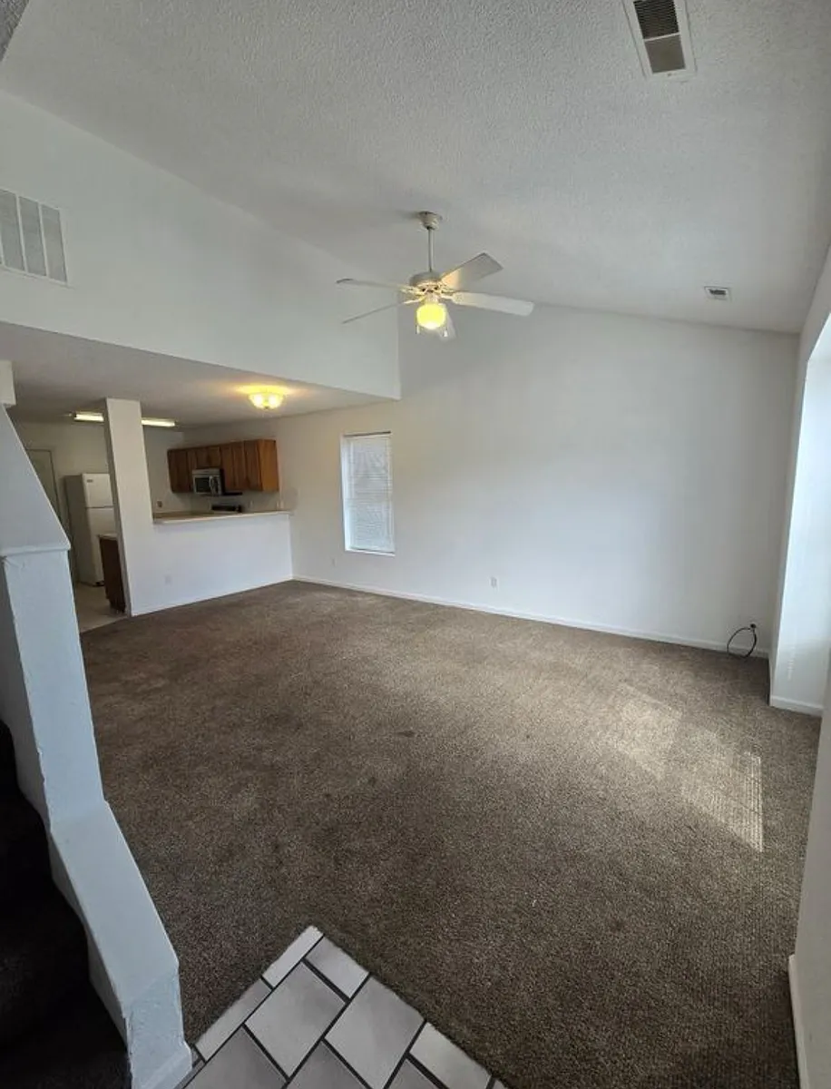 Building Photo - 4402 Jeana Ct