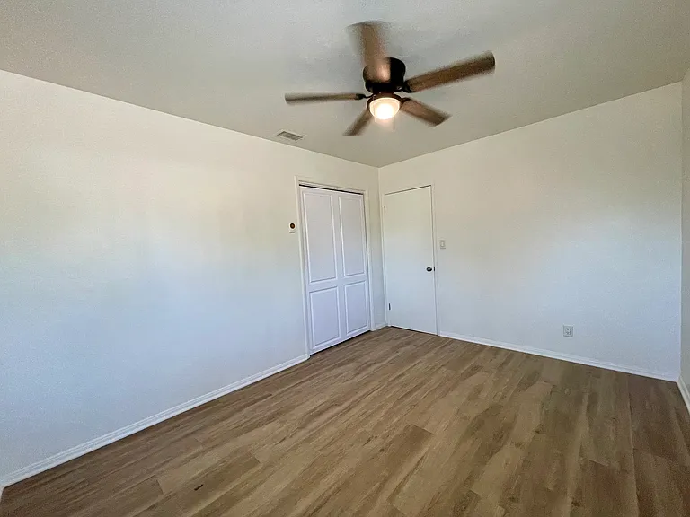 10244 Vista Camino — Photo 17