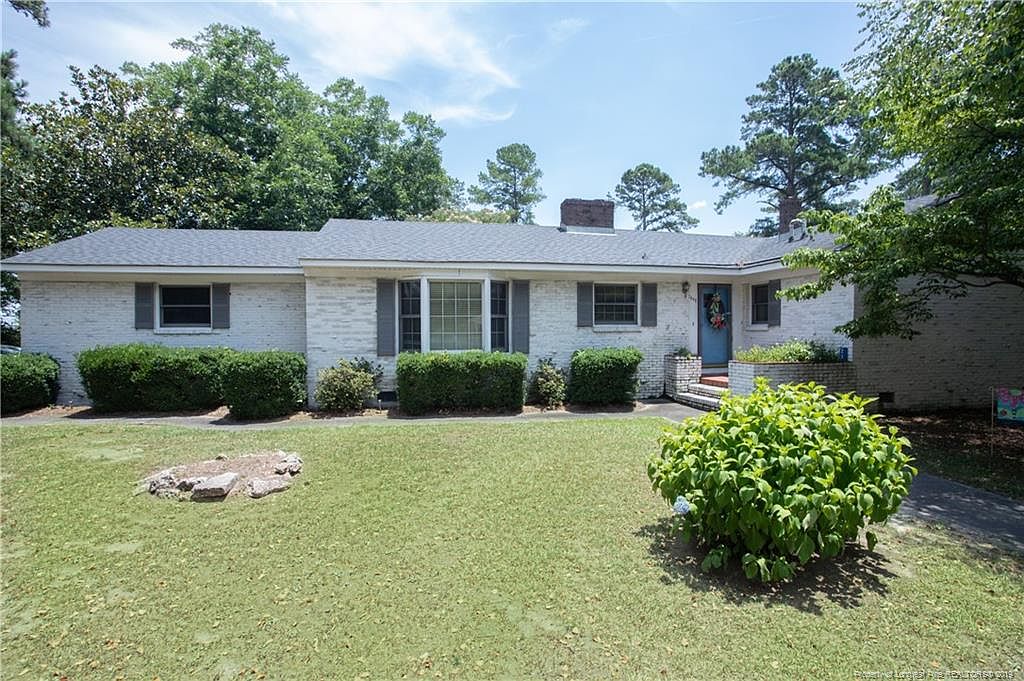 2302 N Elm St, Lumberton, NC 28358 Zillow