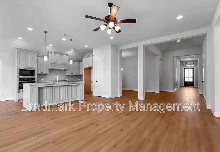 1824 Buckeye Ln — Photo 30