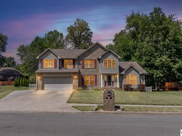 805 Greenview Cir, Elizabethtown, KY 42701