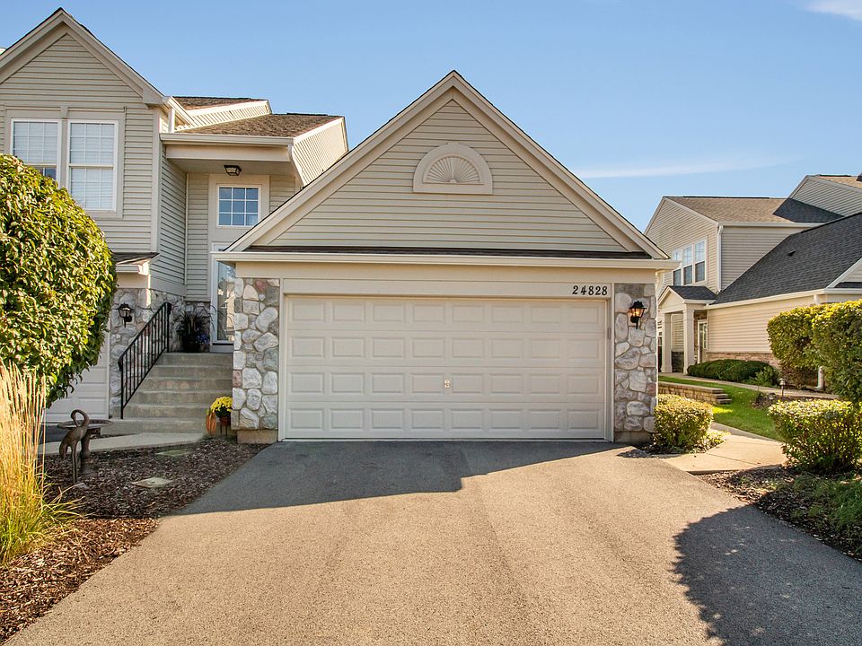 1st image of 24828 Gates Ct
