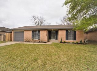 17019 Tibet Rd, Friendswood, TX 77546