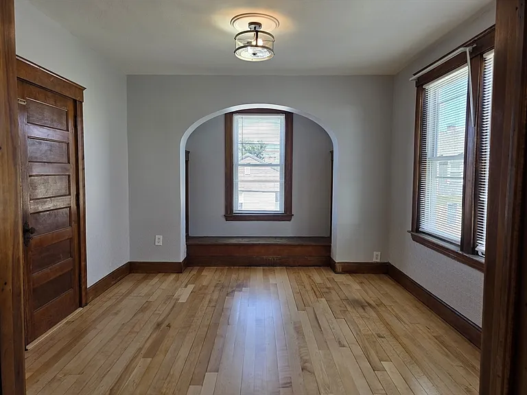 2 Hillside St #3 — Photo 24