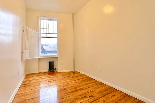 Rented by Compass | media 16