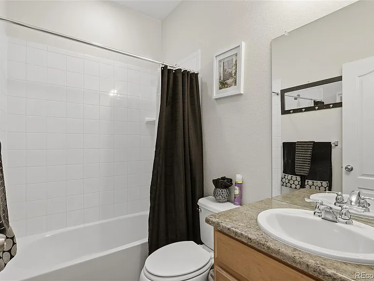 25715 E 1st Ave — Photo 30