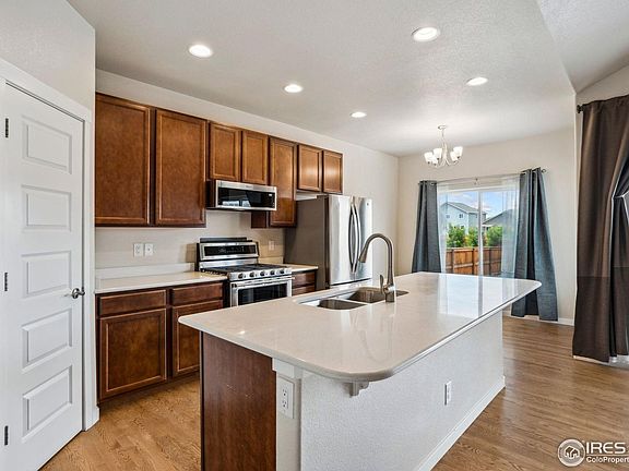 5th image of 1468 Moraine Valley Dr