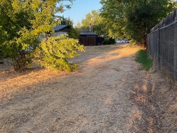 5341 Harrison St, North Highlands, CA 95660