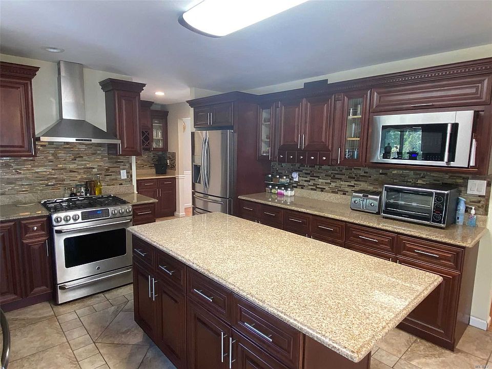 220 Carnation Dr, Farmingdale, NY 11735 Zillow