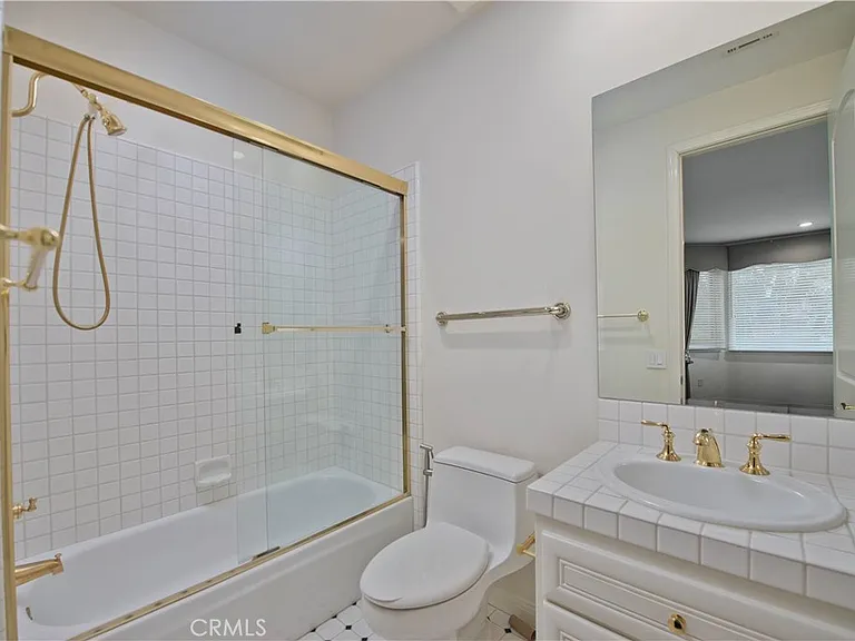 5607 Manley Ct — Photo 34