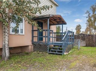 712 16th Ave #B, Fairbanks, AK 99701