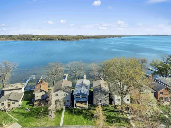 4378 South Jordan Drive #10, Mcfarland, WI 53558