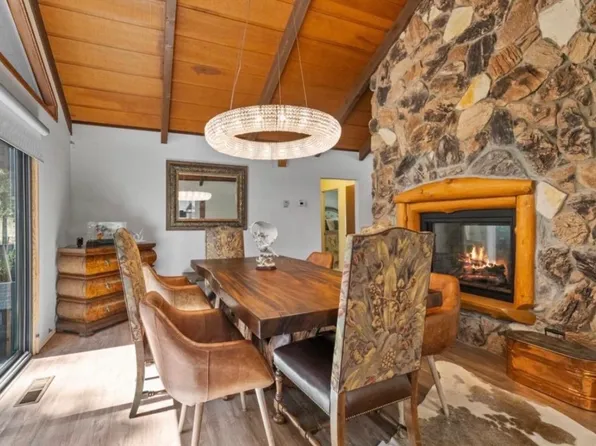 19271 Pine Mountain Dr, Groveland, CA 95321