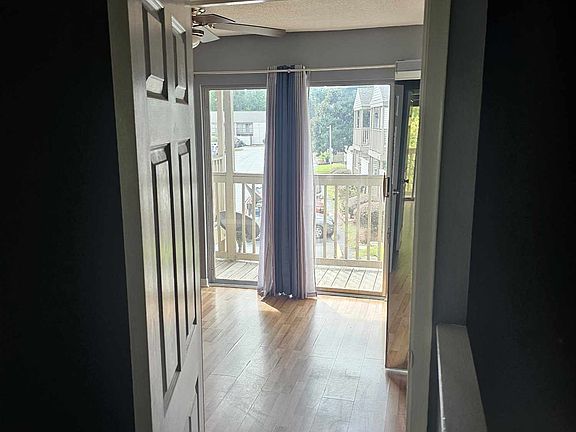 2nd image of 2300 Twelve Oaks Dr APT B6