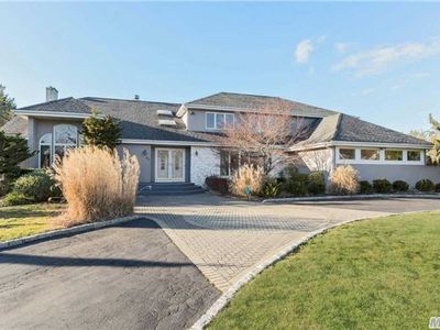 55 Sage Hollow Ct, Dix Hills, NY, 11746
