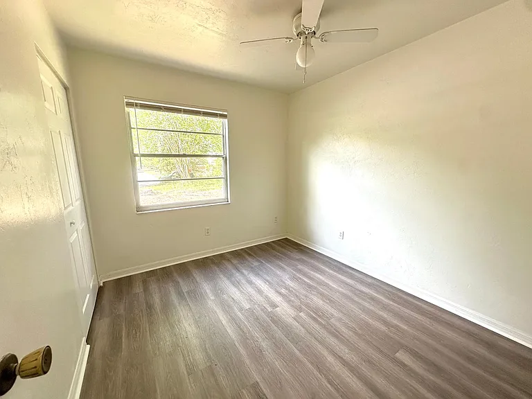 2921 NW 63rd Pl — Photo 9