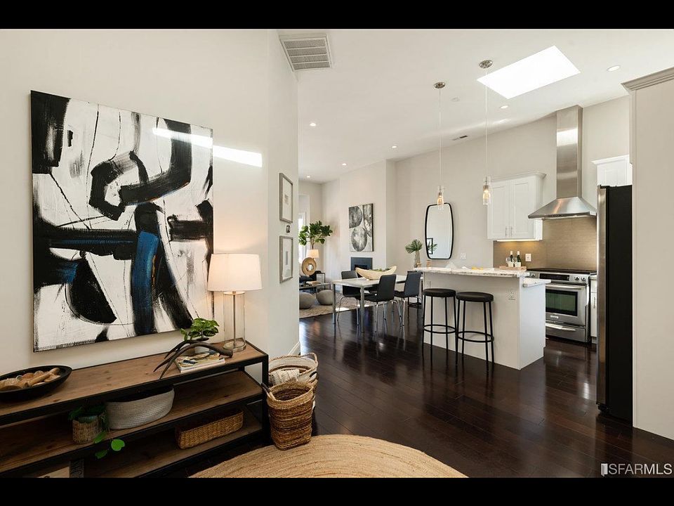 1st image of 3055 California St #A