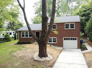 230 Orchard Ave, Maple Shade, NJ 08052