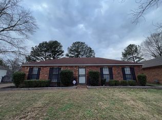 4177 Old Village Ln, Memphis, TN 38125