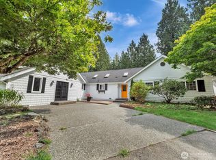 16817 203rd Pl NE, Woodinville, WA