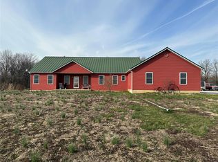 3343 Venhaus Rd, Trenton, IL 62293