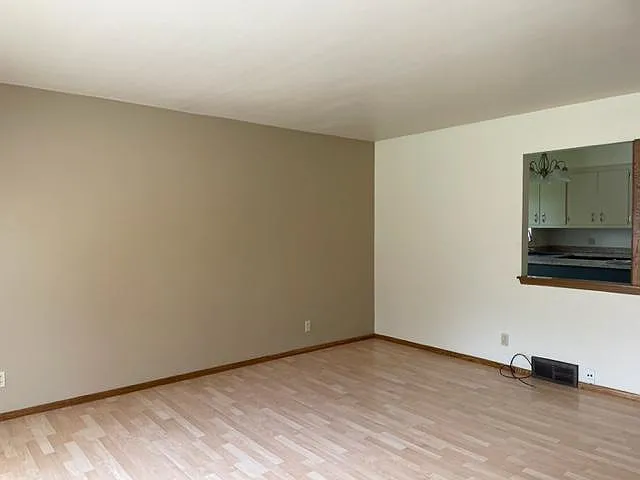 1832 Oakdale Dr — Photo 16