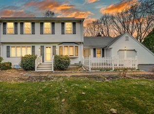 76 Indian Head Rd, Framingham, MA 01701