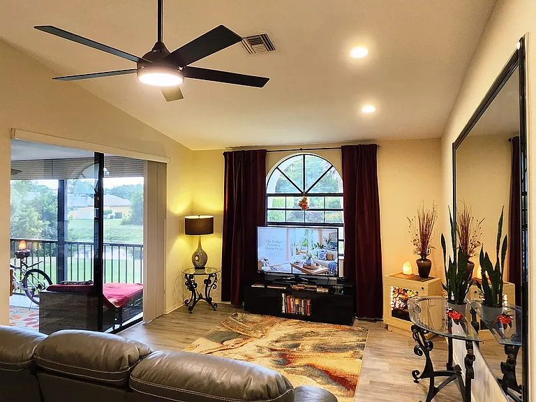 5475 Verona Dr #K — Photo 7
