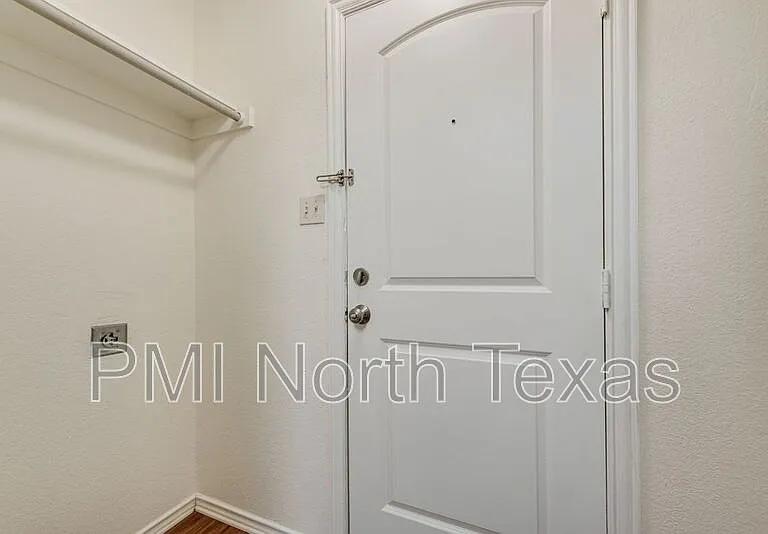 3008 Prairie Ave #A — Photo 15