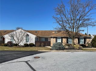 5824 Burning Tree Ln, Macungie, PA 18062