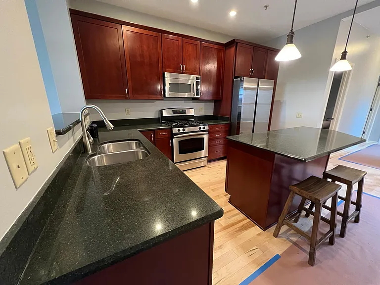 12256 Lakeview Dr N — Photo 8