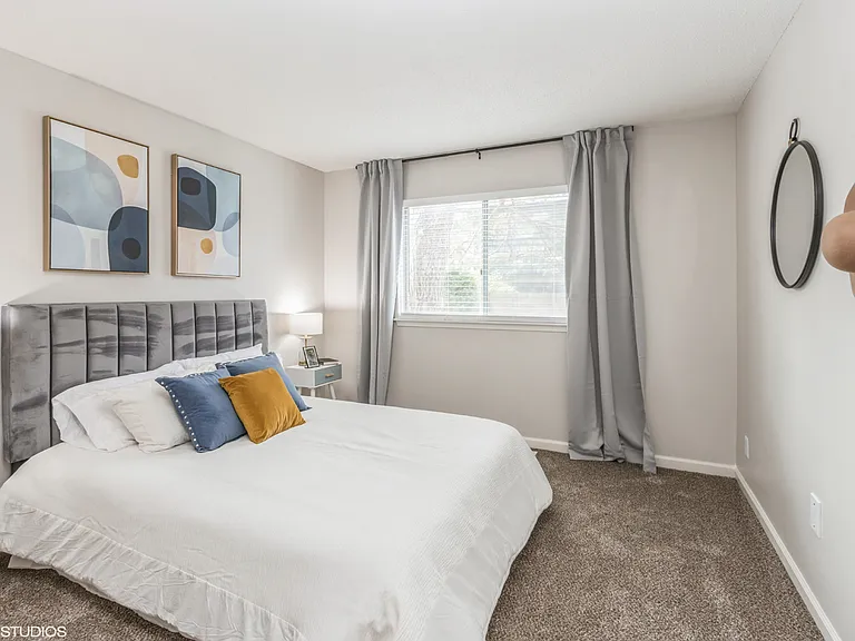 Kenilworth Apartments — Photo 6