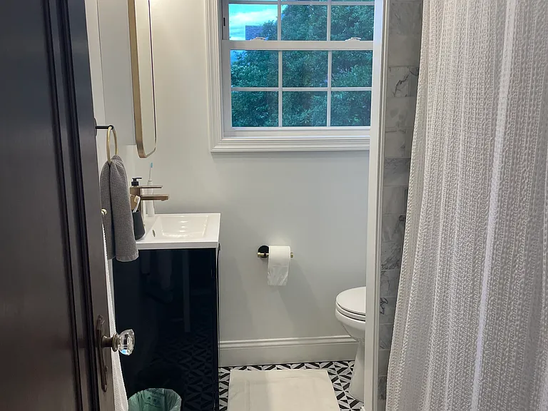 203 Hopkins Rd — Photo 6