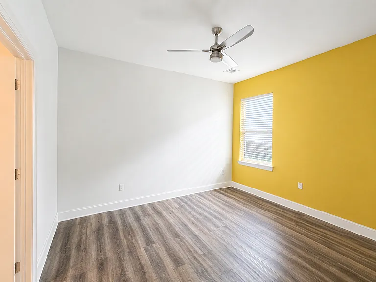 12513 S 75th Ave E — Photo 10