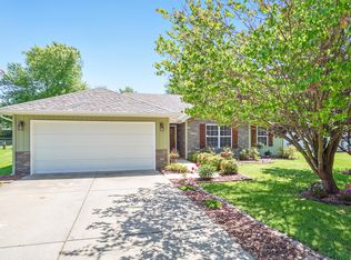 312 Sugar Ln, Clever, MO 65631