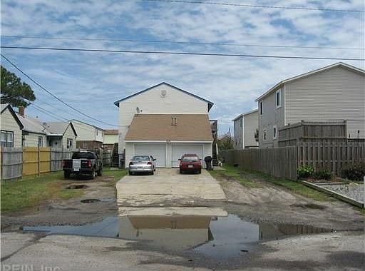1st image of 9520 17th Bay St