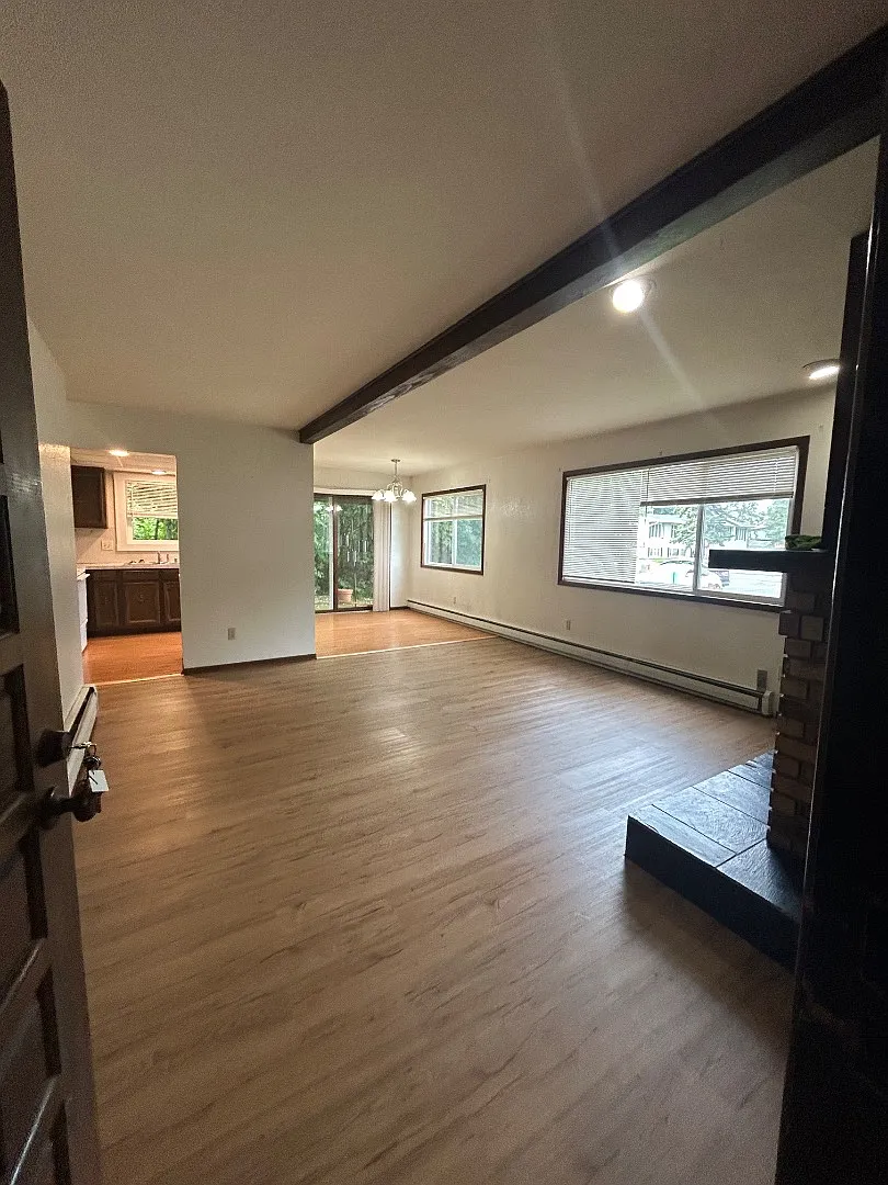 3006 W 34th Avenue - 6 — Photo 1