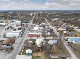 105 S Grant St, Jamesport, MO 64648