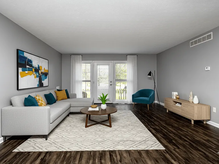 CenterPointe Apartments & Townhomes — Photo 25