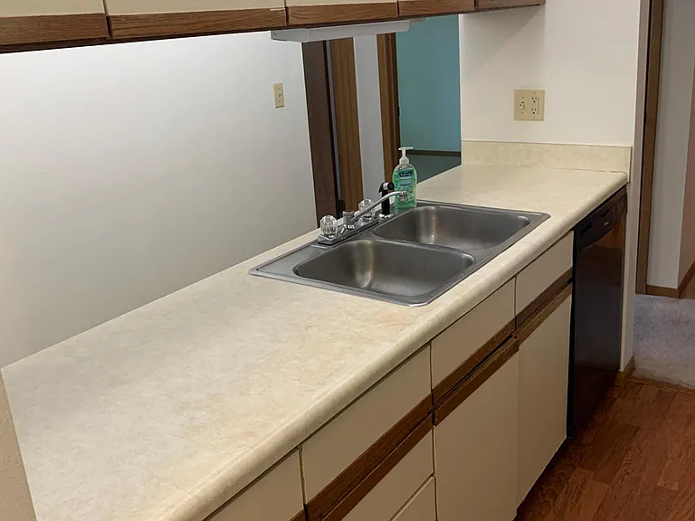 812 Benton Dr #34 — Photo 3