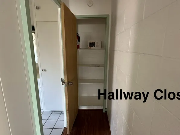 98-140 Honomanu St, Aiea, HI 96701