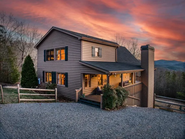 115 Cohutta Overlook Trl, Blue Ridge, GA 30513