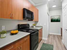 Waterstone Apartments