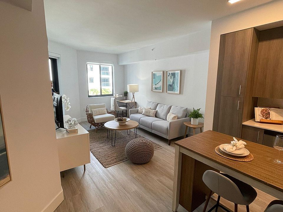 1st image of 1500 NE 151st St #644